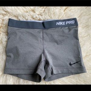 Nike compression shorts M